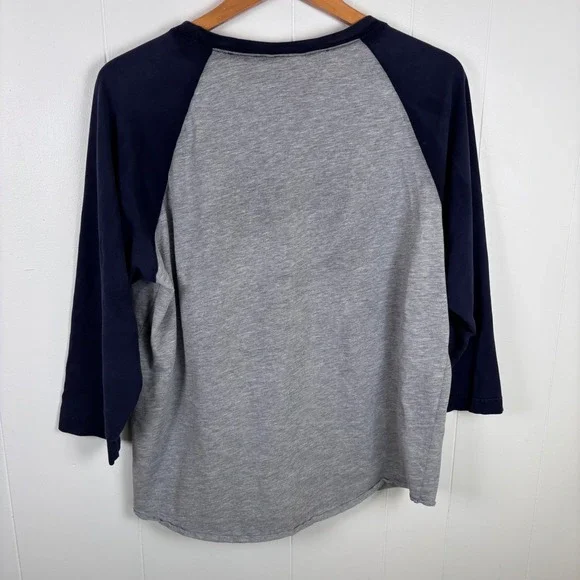 RARE VTG‎ 90s Walt Disney World Embroidered Mickey Mouse Tee 3/4 Sleeve Cotton